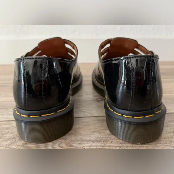 Dr. Martens patent Mary Jane - Picture 6 of 10